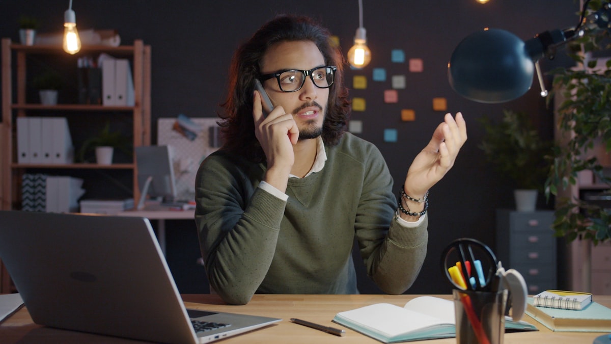 Painel comparando os 7 canais de aquisição para engenharia por custo e tempo de resultado